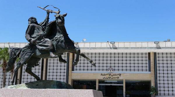 الأعيان يقر معدل الكسب غير المشروع كما ورد من النواب