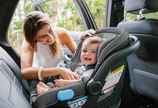 الزرقاء : وفاة رضيعة نسيتها أمها في السيارة