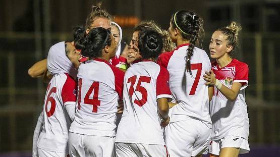 النشميات الى نصف نهائي كأس العرب