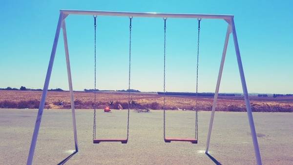 حبل أرجوحة ينهي حياة طفل في اربد