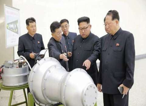 كوريا الشمالية تستفز العالم بتجربتها الصاروخية واجتماعات عاجلة لمبعوثون نوويون دوليون لكبح برامج بيونجيانج النووية