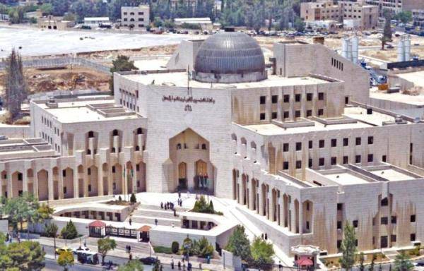 صُلح عمَّان تستمع لشهادة مدير عام بقضية اختلاس 13 مليون دينار من صندوق البريد