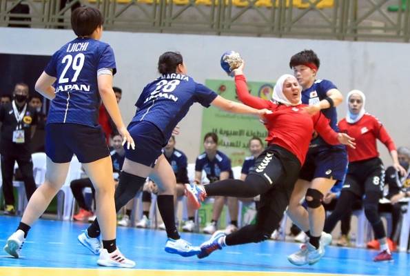 المنتخب الوطني للسيدات يخسر أمام اليابان بالبطولة الاسيوية