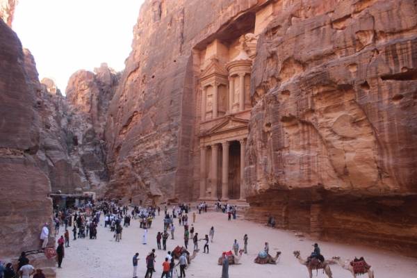 السياحة والهيئة: ربط البترا بأغلبية رحلات أردننا جنة الى الجنوب  صور