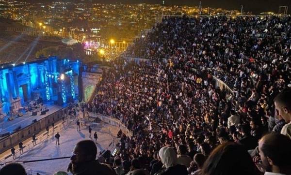 سماوي: الالتزام بتطبيق البروتوكول الصحي في مهرجان جرش كان 100