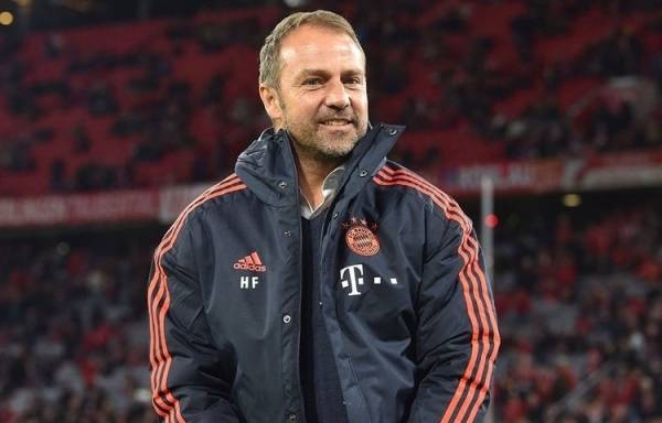 فليك يستمتع بمتابعة الألمان في دوري الأبطال