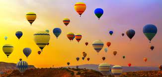 انطلاق فعاليات مهرجان المناطيد في وادي رم والبترا والعقبة