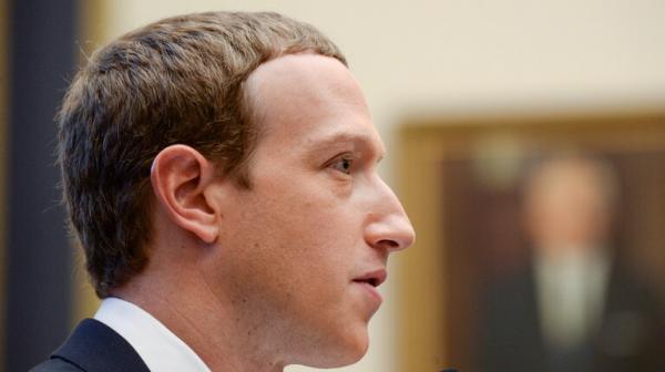 فوربس: زوكربيرغ استعاد ثلث ما خسره جراء تعطل فيسبوك