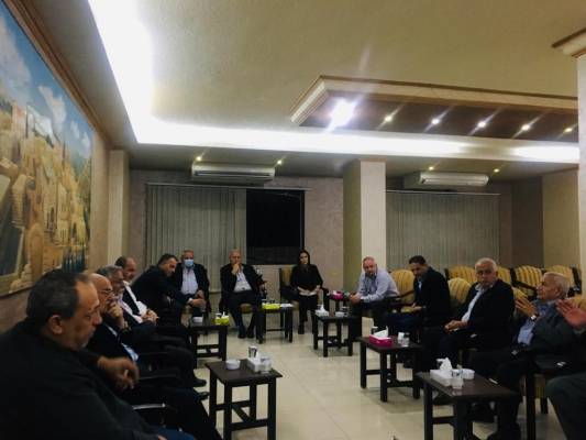 الجمعيات العشائرية في الفحيص تصدر بيان بشأن الأزمة مع لافارج