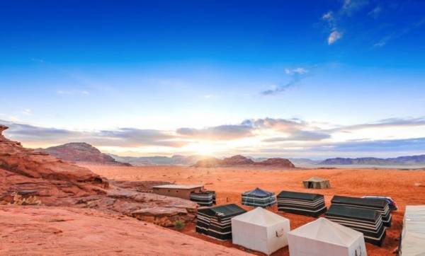 استمرار تأثر المملكة بمُنخفض البحر الأحمر السبت