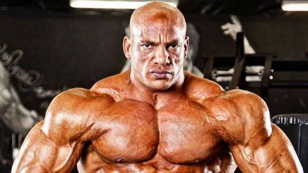 المصري بيج رامي يحتفظ بلقب مستر أولمبيا للعام الثاني