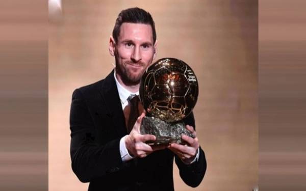 ميسي يختار 4 مرشحين للتتويج بالكرة الذهبية