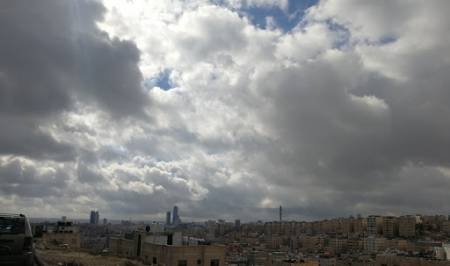 حالة من عدم الاستقرار الجوي يتزايد تأثيرها على المملكة الثلاثاء