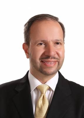 العمايرة يفك شيفرة تسعيرة المشتقات النفطية في الأردن عبر 17 عام