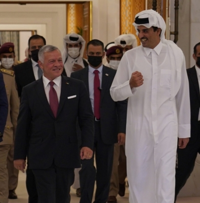 الملك: سعدت بزيارة قطر ولقاء العزيز الشيخ تميم بن حمد