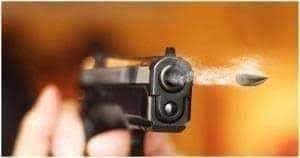 القبض على شخصين اطلقا عيارات نارية واعتديا على طبيب