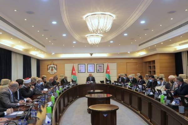 إقرار نظام التنظيم الاداري لوزارة الاستثمار