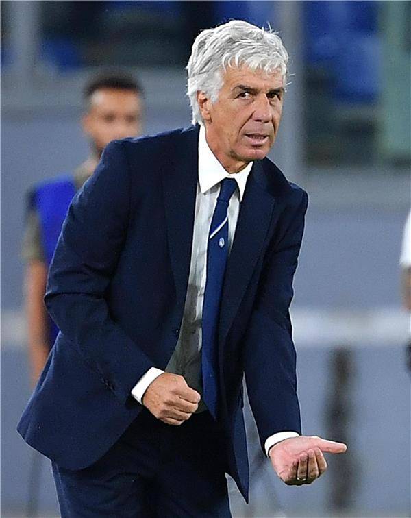 انتقاد رونالدو يثير ضحك جاسبريني