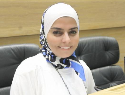 تمام الرياطي تفجر مفاجأة حول انسحابها من انتخابات مجلس النواب الداخلية