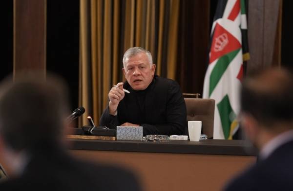 الملك يوجه الحكومة لوضع استراتيجية طويلة المدى للتعامل مع قطاع المياه