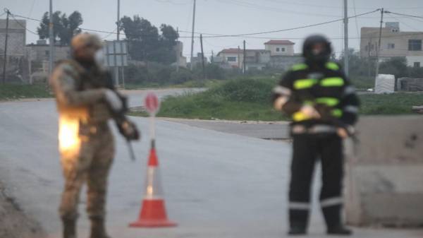 الازمات: نحاول ايجاد الحلول لعدم الوصول إلى التفكير بالإغلاقات