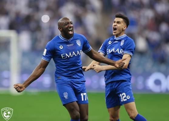 المفرج يعد الجماهير بالمزيد بعد اللقب الآسيوي