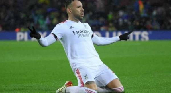 نجم بنفيكا: كان بإمكاننا الانتصار على برشلونة