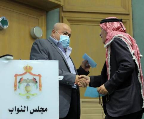 النواب يستكمل اليوم انتخاب لجانه الدائمة