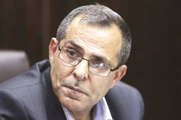 عبيدات يدعو لإدارة ملف كورونا من قبل الجيش