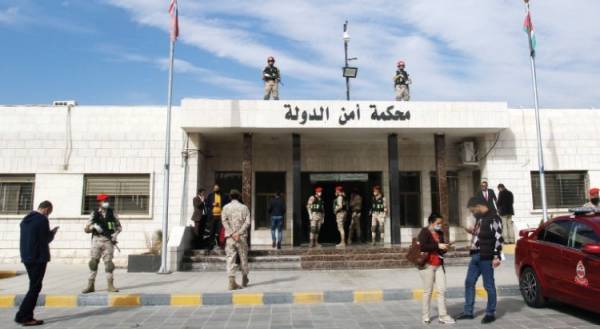 6 تُهَم لسارق بنك في الوحدات.. تفاصيل