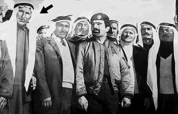 الأمير الحسن مع وجهاء جنوب عمان في الستينيات.. (صورة)