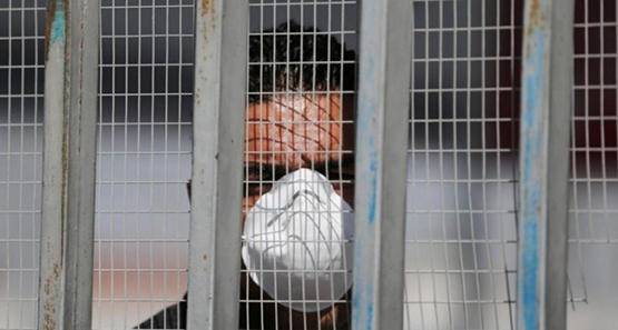 وإحالتهم للقضاء.. ضبط (14) شخصاً من مخالفي الحجر المنزلي.. تفاصيل