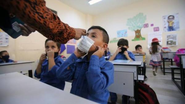 وجاهياً أم عن بعد؟.. التربية توضح بشأن دوام المدارس للفصل الدراسي الثاني