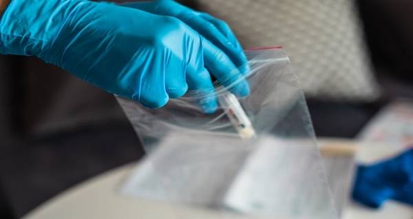 عضو في لجنة الأوبئة: مؤشر على بدء انحسار موجة كورونا الحالية في الأردن