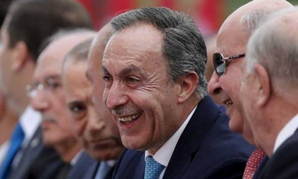 جرعة «سياسة وذكريات» أردنية «دسمة» بتوقيع الطبيب الجنرال يوسف القسوس