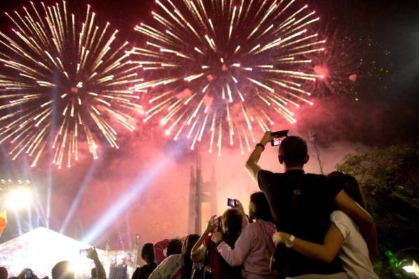 الصحة: شهادة اللقاح وفحص PCR شرطان للتجمعات