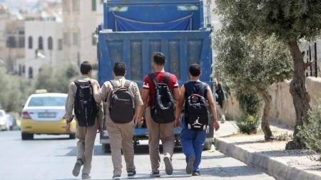 بعد عطلة الطلبة...  التربية: انخفاض أعداد الإصابات بكورونا خلال الامتحانات