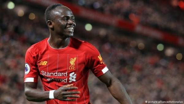 ليفربول يسعى لتكرار سيناريو صلاح مع ماني وكيتا