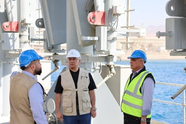 الموانئ الصناعية شريان حياة اقتصادي ورافد رئيس من روافد الاقتصاد الوطني