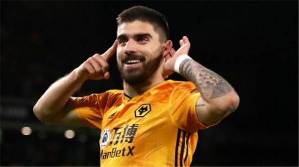 صفقة برتغالية تشعل صراعًا بين مانشستر يونايتد وتشيلسي