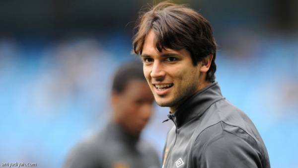 أسطورة باراجواي يواصل مشواره في الملاعب