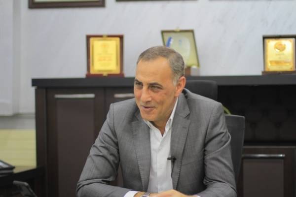 العدوان يكشف الية مراقبة مصابي اوميكرون.. تفاصيل