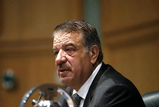 لهذا أخلى الدغمي موقع رئيس النواب وتوجه للمقاعد الخلفية !