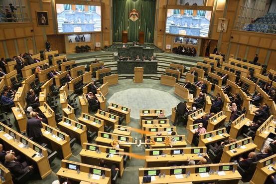 مختصون يعلقون على خفض سن الترشح لمجلس النواب