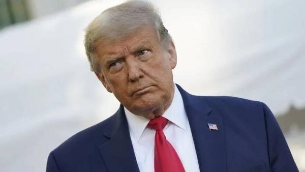 ترامب: ضعف بايدن سيؤدي لحرب عالمية ثالثة