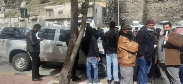 المتضررون من قروض التنمية والتشغيل  يعتصمون في عمان