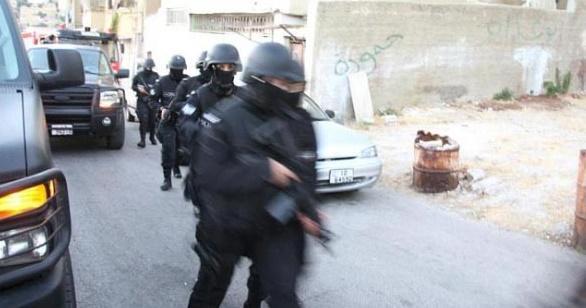 الأمن ينشر تفاصيل القبض على المطلوب الأول في عجلون.. تفاصيل