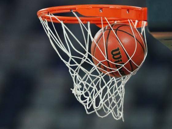 المنتخب الوطني لسلة يخسر أمام تونس