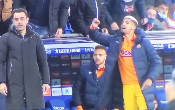 أراوخو يعتذر عن تصرفه المؤسف