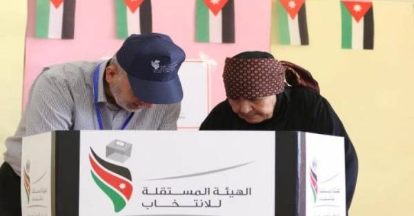 دراسة: 32 سيشاركون في الانتخابات القادمة